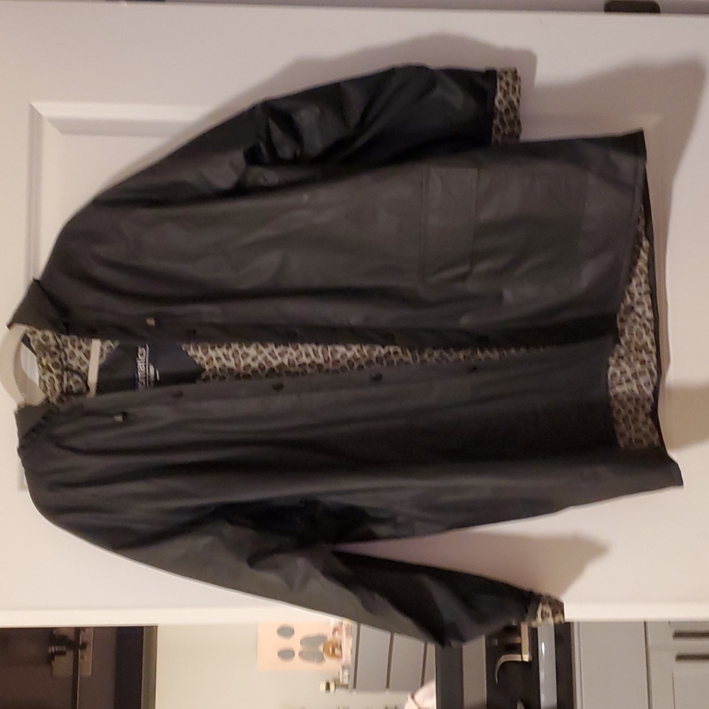 Rain coat